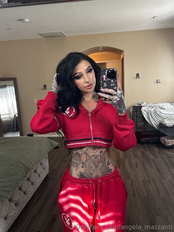 Angela Mazzant / angela_mazzanti nude photo #17