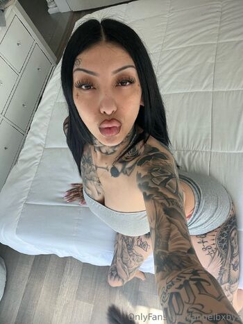 Ange / angelbxbys nude photo #9