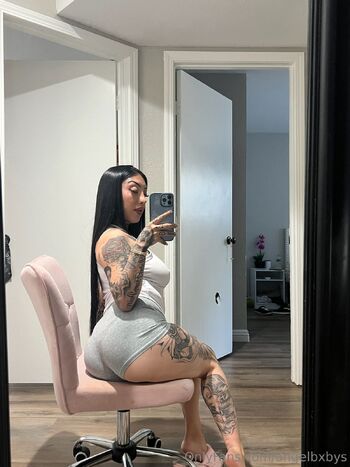 Ange / angelbxbys nude photo #33