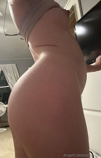 AngelCakees / angelcakeess nude photo #6