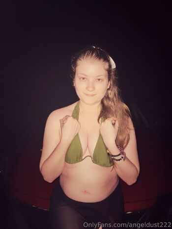 Kimberl / angeldust222 nude photo #35