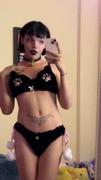 Angèl / angele_mhr nude photo #29