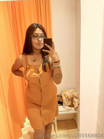 angelit / angelesss69 nude photo #4