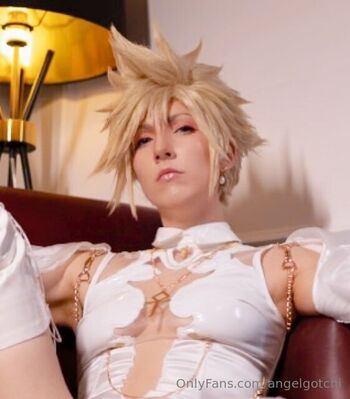 Ange / angelgotchi nude photo #26