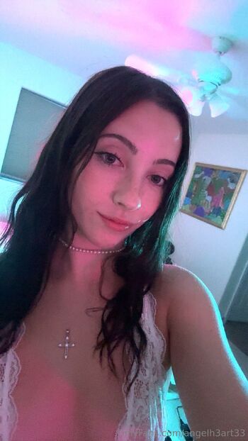 AngelH3art3 / angelh3art33 nude photo #6
