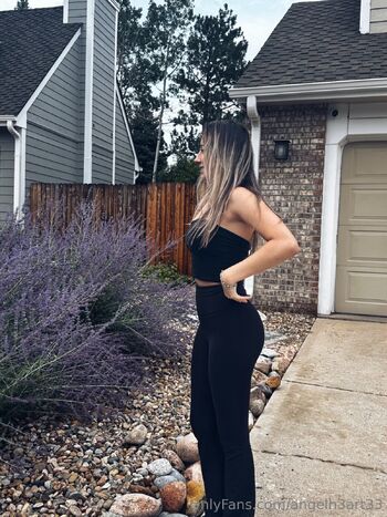 AngelH3art3 / angelh3art33 nude photo #18