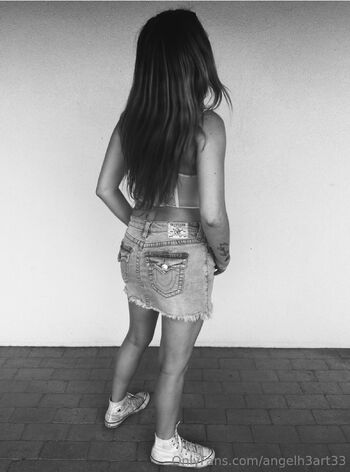 AngelH3art3 / angelh3art33 nude photo #19