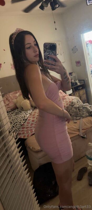 AngelH3art3 / angelh3art33 nude photo #22