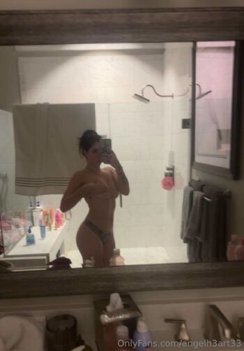 AngelH3art3 / angelh3art33 nude photo #26