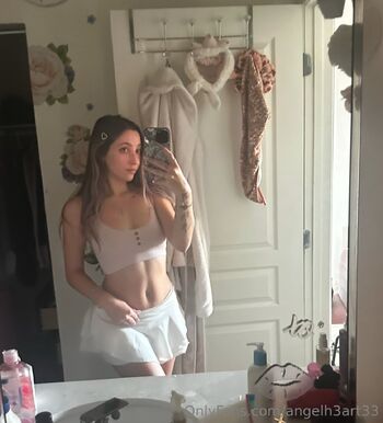 AngelH3art3 / angelh3art33 nude photo #28