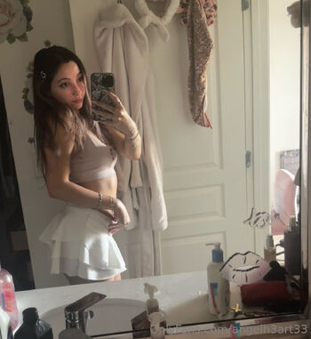 AngelH3art3 / angelh3art33 nude photo #29