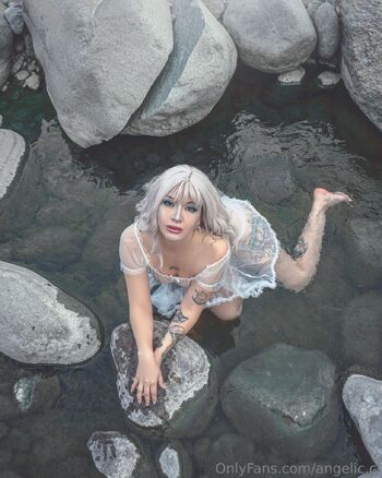 Angeli / angelic.cl nude photo #37