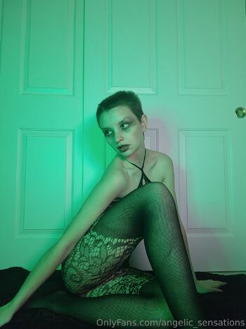 Ange / angelic_sensations nude photo #1
