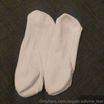 Angelica Divin / angelicadivine_feet / goddessangelica__ nude photo #13