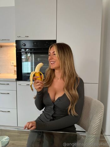 ANGELIN / angelina nude photo #15