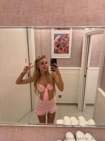 Angelina Dimov / angelina_dimova nude photo #5