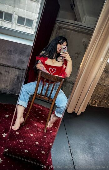 Angelin / angelinaloveyman nude photo #13