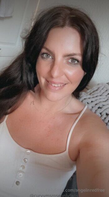 ANGEL in RE / angelinredfree nude photo #31