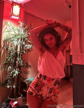 Angi / angelpeit nude photo #18