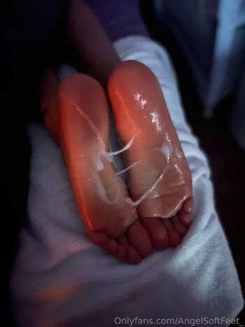 Soft Angel Sole / angelsoftfeet_ nude photo #10