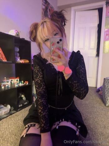 ange / angelsxprayer nude photo #33