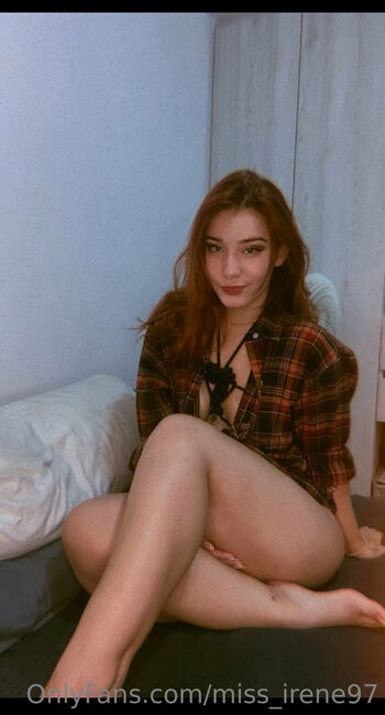 Angie Got / angiecorttess nude photo #38