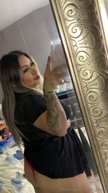 Dre / angiee_a nude photo #9