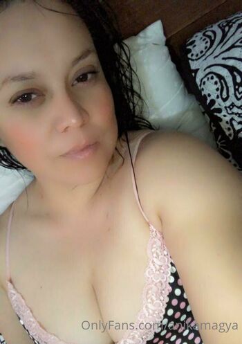 Anika Magi / anikamagya / anikamagya_clandestinos nude photo #4