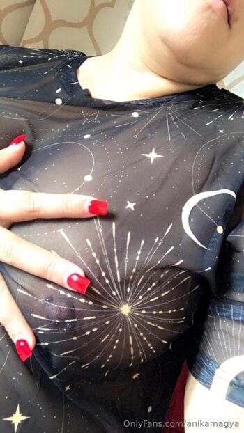 Anika Magi / anikamagya / anikamagya_clandestinos nude photo #9