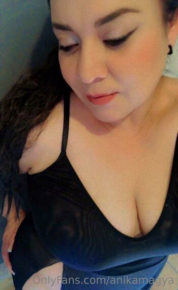 Anika Magi / anikamagya / anikamagya_clandestinos nude photo #30