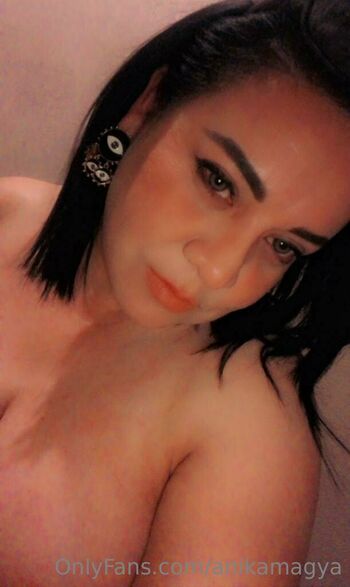 Anika Magi / anikamagya / anikamagya_clandestinos nude photo #32