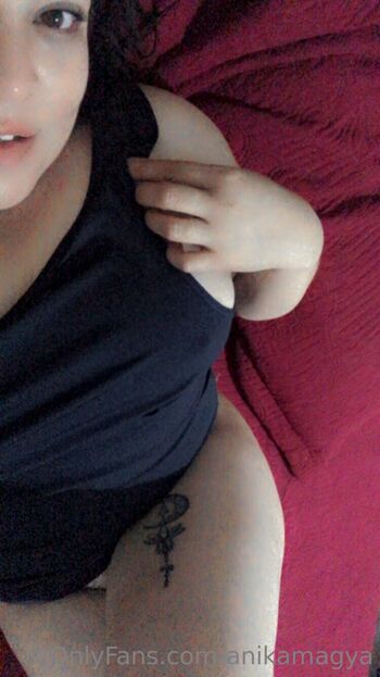 Anika Magi / anikamagya / anikamagya_clandestinos nude photo #39