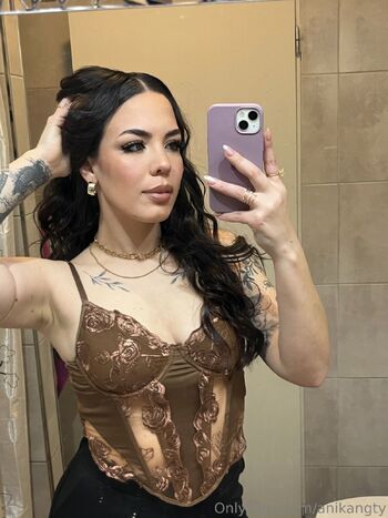 Anika / anikangty nude photo #2