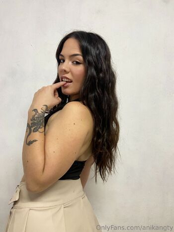Anika / anikangty nude photo #5