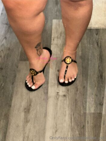 Anika Ros / anikarose_xxx nude photo #21