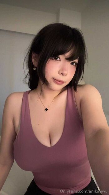 anik / anikauwu nude photo #12