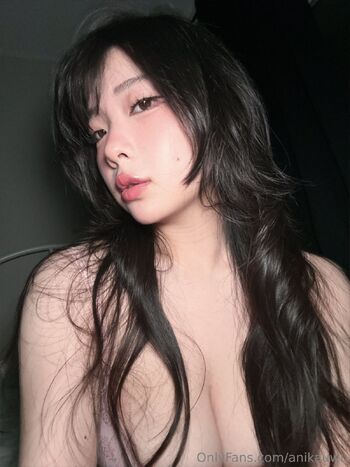 anik / anikauwu nude photo #13