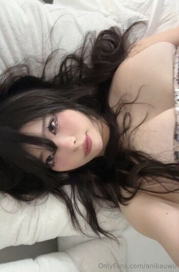 anik / anikauwu nude photo #18