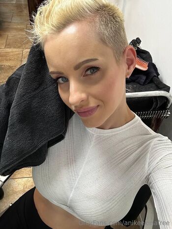 Anike Ekina - free O / anikeekinafree nude photo #15