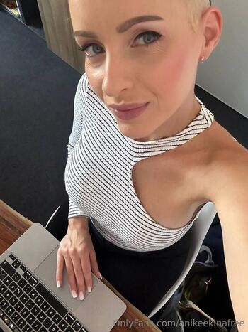 Anike Ekina - free O / anikeekinafree nude photo #35