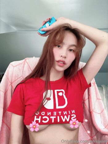 Lil / animelily nude photo #3