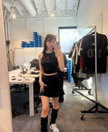 Lil / animelily nude photo #36