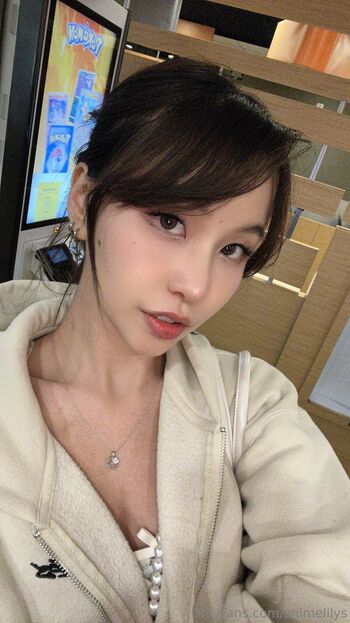 Lil / animelilys nude photo #1