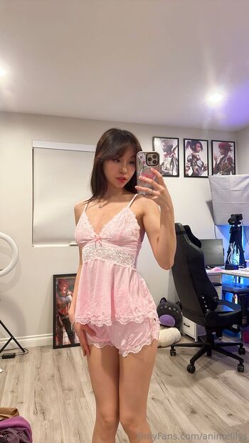 Lil / animelilys nude photo #7