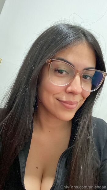 ANISHA / anishaaa nude photo #18