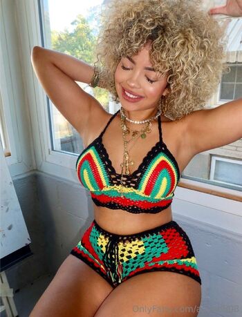 Aniss / anissa808 nude photo #13