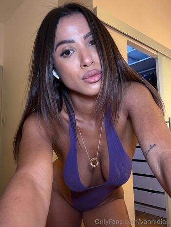 Anitta Dia / anittadias nude photo #20