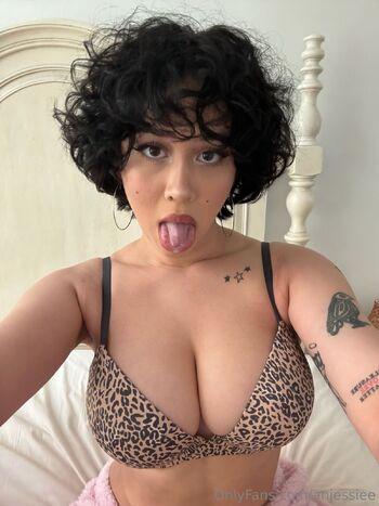 Jessie / anjessiee nude photo #13