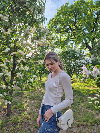 Ann / anna_annnetta nude photo #9