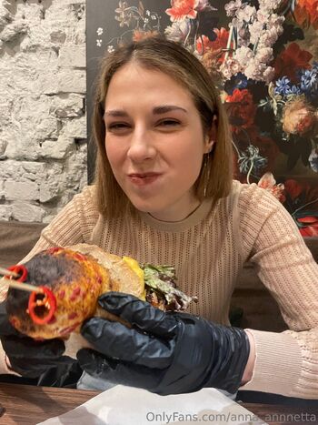 Ann / anna_annnetta nude photo #21